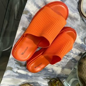 Wanted (brand) orange slides - NWT, Sz 10 (fits 11)